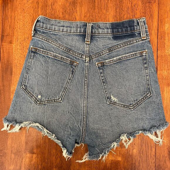 Abercrombie & Fitch Ultra High Rise Denim Jeans Cut Off Mom Shorts Women's 25 - Picture 3 of 10